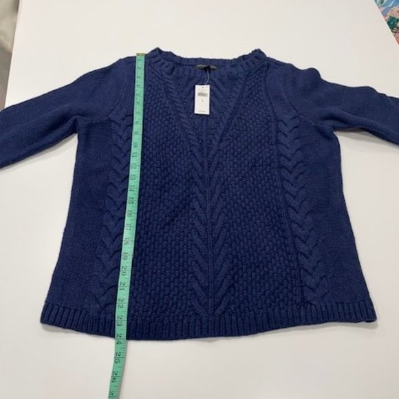 BANANA REPUBLIC Deep Navy Cable Knick Thick Sweater BNWT~ Size Large - Picture 8 of 14